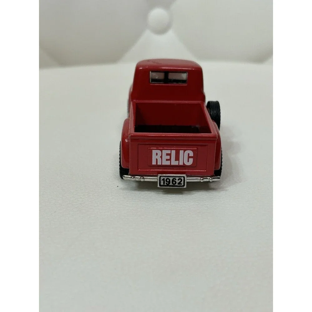 RELIC 1962 Red Pickup Truck Collectible Vehicle Desk Clock Collectible